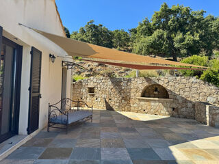  Propri�t�/ch�teau � vendre 7 pi�ces 218 m�