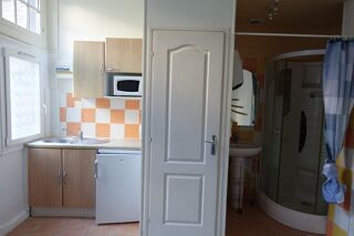  Appartement à louer 1 pièce 23 m²