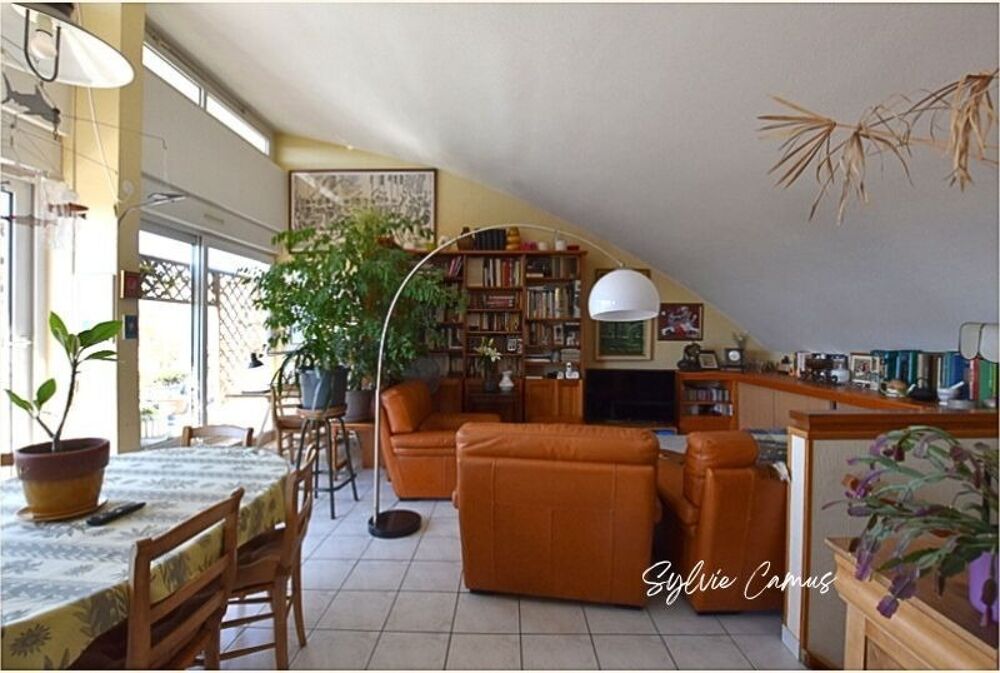 Vente Duplex/Triplex VIAGER OCCUPÉ – OPPORTUNITÉ RARE AVEC VUE PANORAMIQUE + FAIBLE RENTE Saint genest lerpt