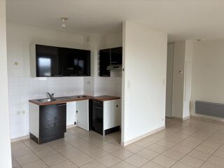  Appartement à louer 2 pièces 48 m²