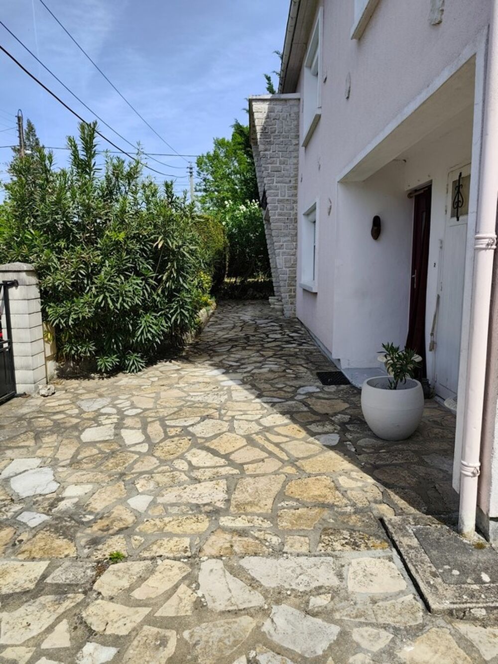 Maison à vendre 6 pièces L'ISLE D'ESPAGNAC (16)