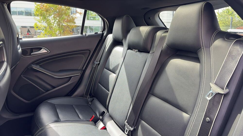 Classe GLA 200 d 136 7G-Tronic Starlight Edition - Entretien constructe 2019 occasion 95330 Domont