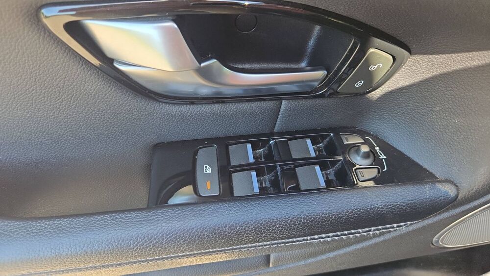 Range Rover Evoque 2.0 TD4 180 Dynamic - Automatique 2018 occasion 02320 Anizy Le Grand