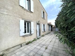  Maison  vendre 9 pices 179 m