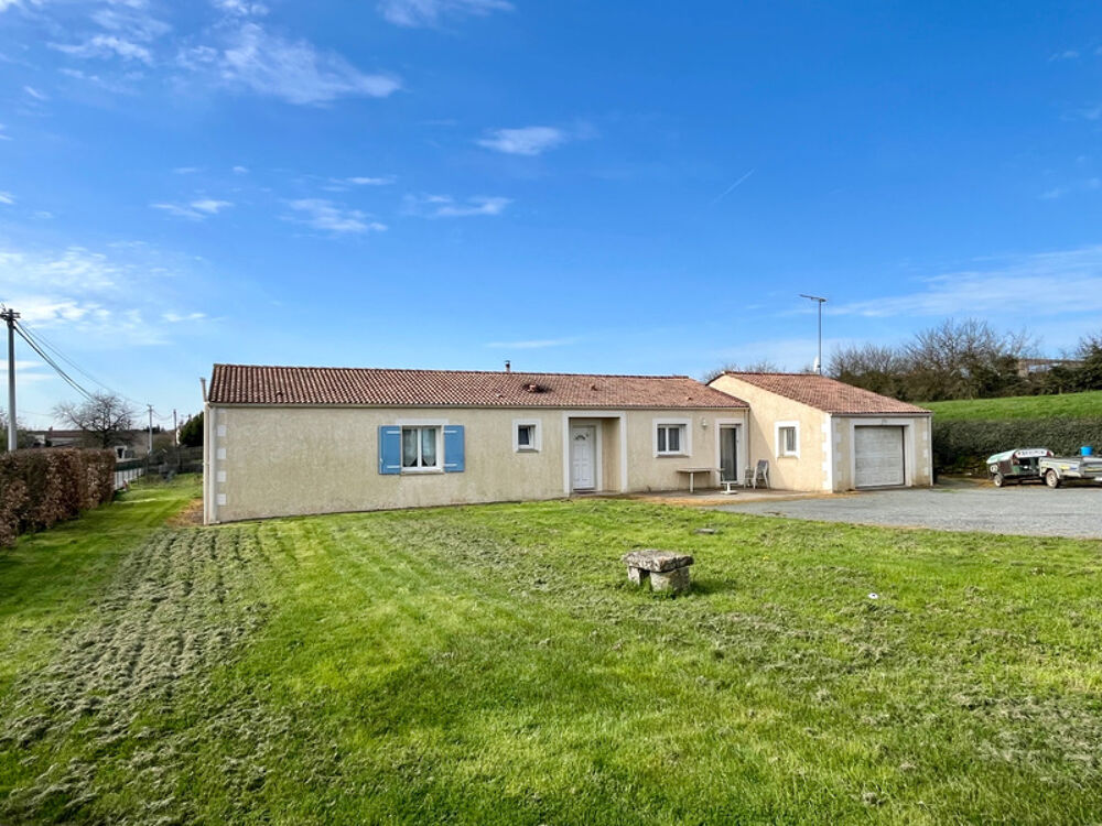 MOUZEUIL SAINT MARTIN (85370) CADRE CAMPAGNE VILLA PLAIN PIED 4 CHAMBRES AVEC ANNEXES SUR 2145 M² CLOS