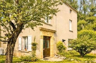 Vente Maison Maison en pierre du 19e siècle, 98m², 4 pièces, 2 chambres, garage, terrain: 637 m² Gourdon