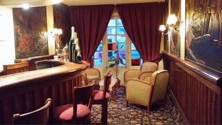  Propri�t�/ch�teau � vendre 15 + pi�ces 1200 m�