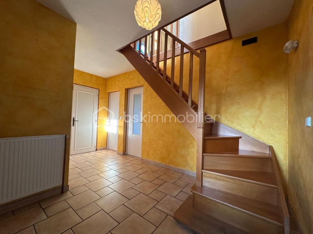 Maison familiale avec sous sol