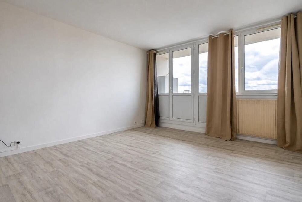 Vente Appartement Appartement de 4 pièces de 77 m² à Trappes Trappes