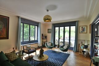  Maison  vendre 10 pices 307 m
