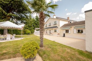 Vente Maison LIEUX UNIQUES ® - PROPRIÉTÉS PRIVÉES PROPOSE MAISON DE 118 M² SUR UN TERRAIN DE 2661 M² PROXIMITÉ C0NTRES Fresnes