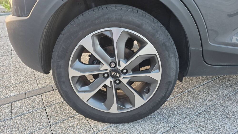 Stonic 1.6 CRDI 110.0 Launch Edition 2018 occasion 72150 Pruille L Eguille