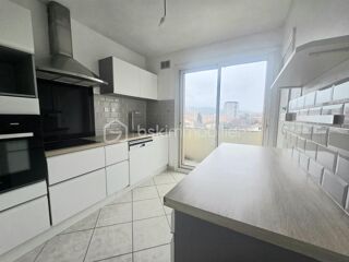  Appartement � vendre 4 pi�ces 97 m�