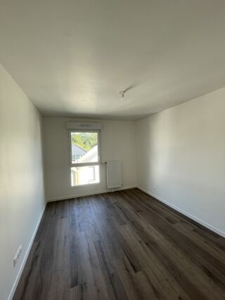  Appartement � louer 3 pi�ces 64 m�