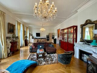  Appartement � vendre 4 pi�ces 152 m�