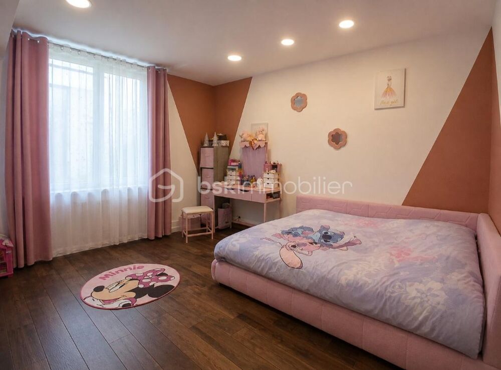 à vendre  Propriété/château Douai (59500)