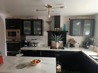  Maison à vendre 11 pièces 210 m²