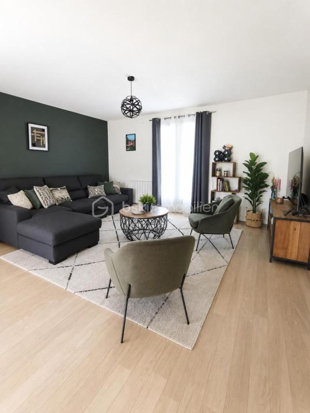 Bertrand JOUBERT By BSKIMMOBILIER vous propose à 'Monnaie'
