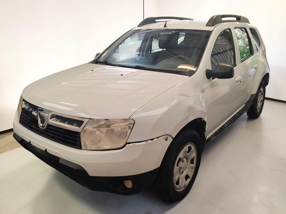 Duster 1.5 DCI 110 4X2 LAUREATE 5P 2012 occasion 06640 Saint-Jeannet