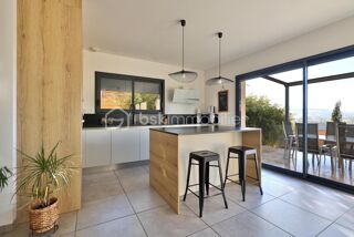  Villa � vendre 6 pi�ces 147 m�