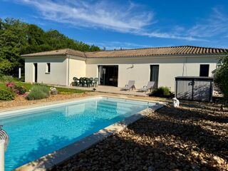 Vente Maison Maison de plain-pied récente - 4 chambres, piscine SAVIGNAC LES EGLISES (24) Savignac les eglises