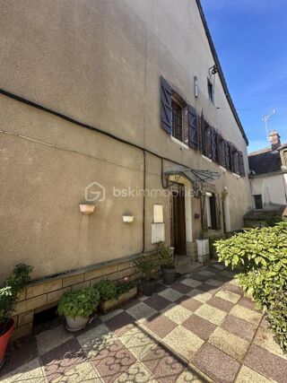  Immeuble à vendre 6 pièces 100 m²