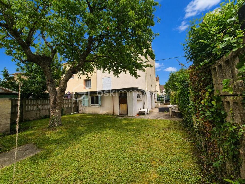 Vente Maison Maison familiale de 83 m² avec jardin, garage et dépendance Champigny sur marne