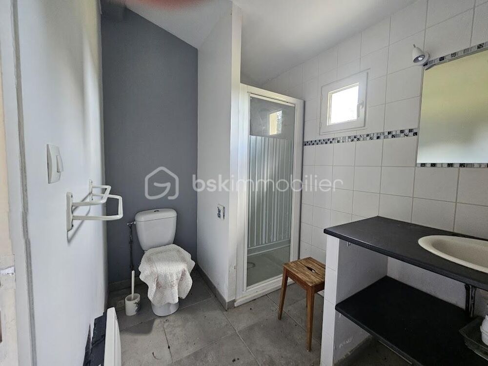Vente Maison Maison de plain pied 3 pièces avec jardin au calme Lagorce