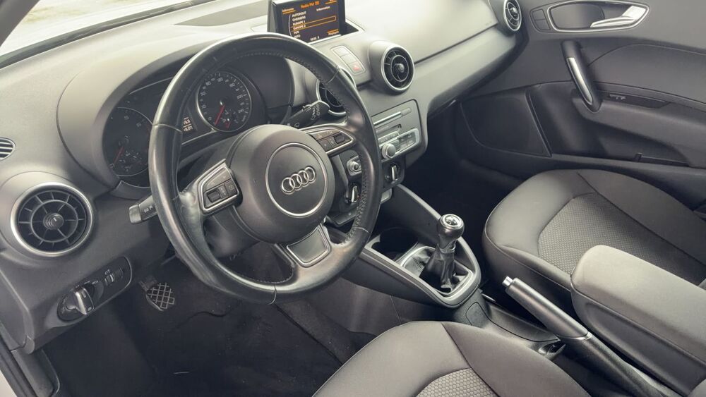 A1 1.0 TFSI 95 Ambiente 2015 occasion 01130 Belleydoux