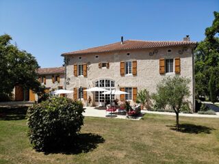  Propri�t�/ch�teau � vendre 10 pi�ces 432 m�