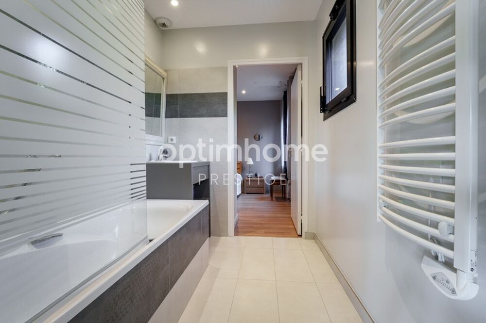 � vendre  Maison Saint-Cyr-sur-Loire (37540)