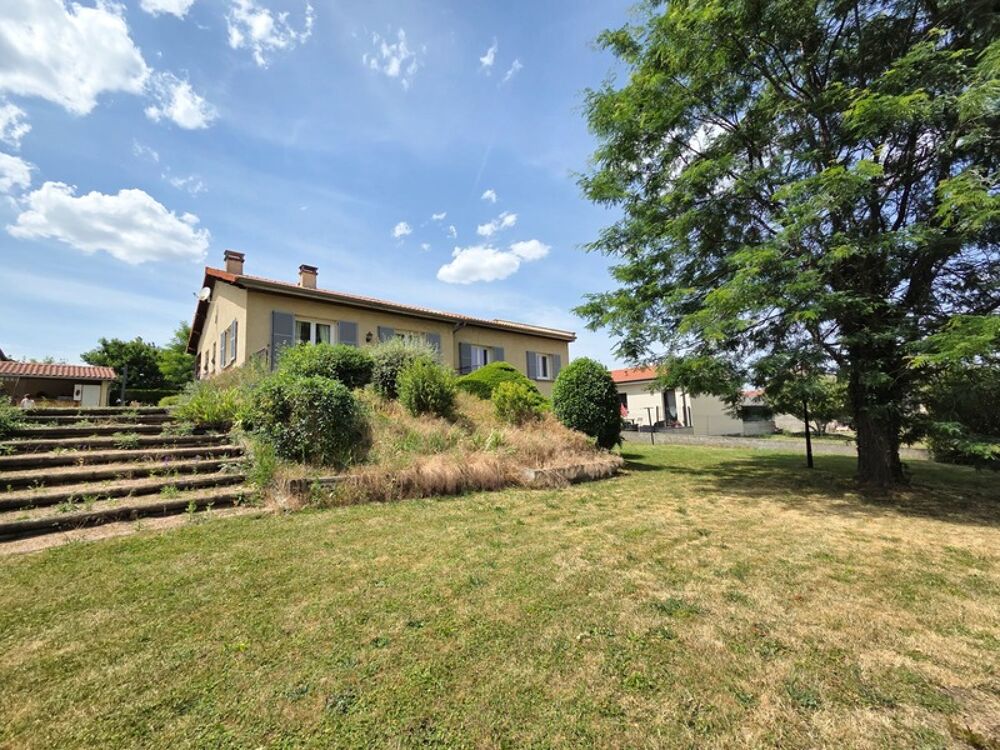 Vente Maison *** EXCLUSIVITE *** MAISON FAMILIALE AVEC PISCINE JARDIN ET DOUBLE GARAGE  *** ST-GEORGES-SUR-ALLIER 63800 *** Saint georges sur allier