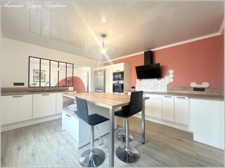  Maison � vendre 10 pi�ces 220 m�