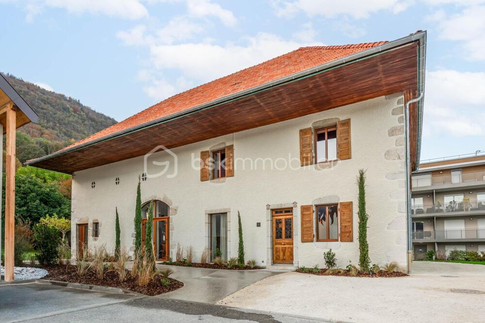 à vendre  Loft Sévrier (74320)