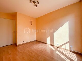  Appartement � vendre 4 pi�ces 90 m�