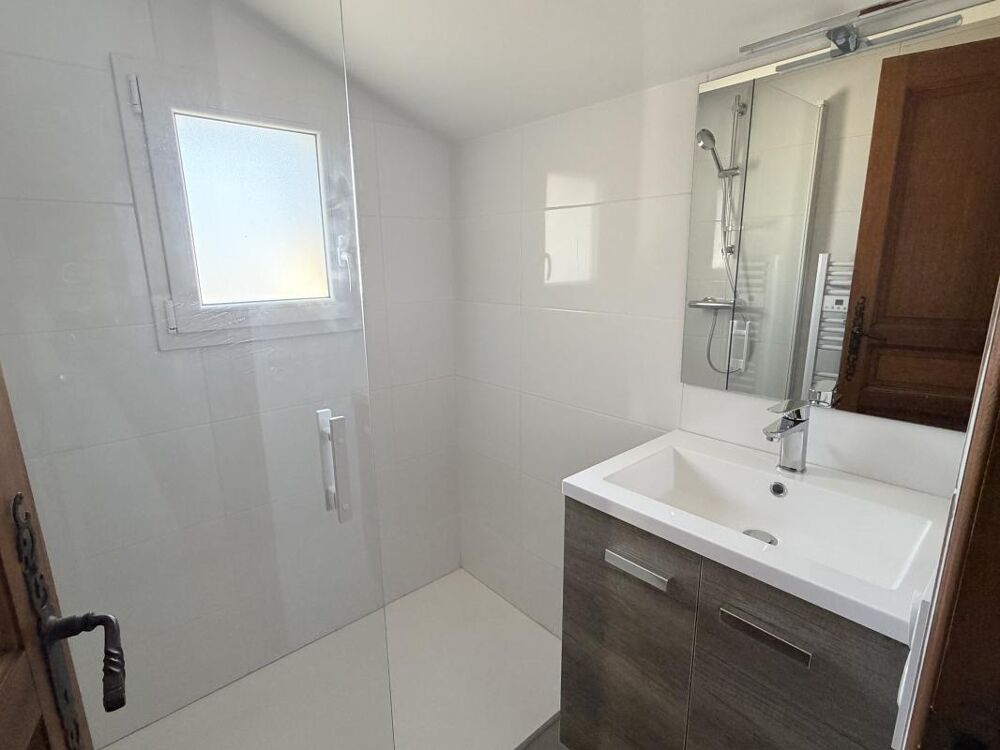 Location Appartement A LOUER APPARTEMENT INIDVIDUEL  AVEC GARAGE ET TERRAIN CLOS A SANVENSA Sanvensa