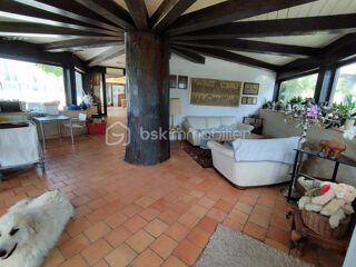  Propri�t�/ch�teau � vendre 15 + pi�ces 402 m�