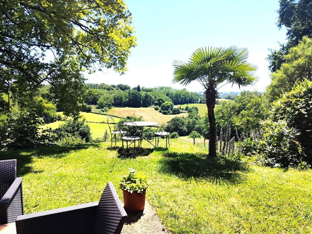 Ancienne Ferme Landaise 240 m2 - 2 logements - 3,7 hectares