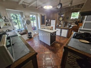  Maison � vendre 15 + pi�ces 350 m�