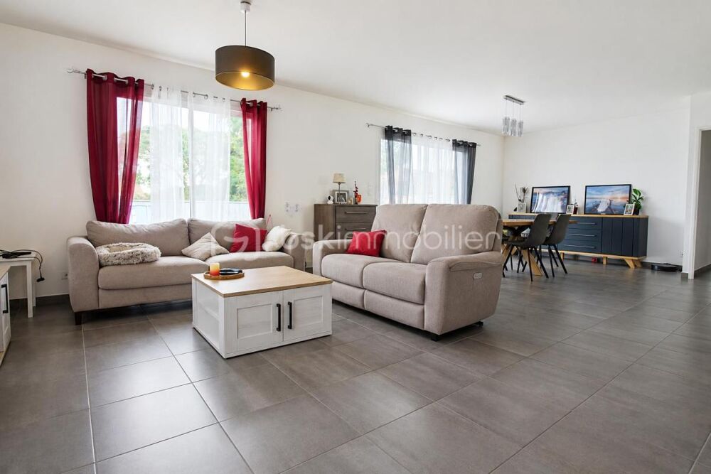 Vente Maison Maison contemporaine de plain-pied 115 m² – 4 chambres – DPE A/A – Secteur Lescar Aussevielle