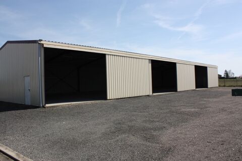   Btiment Industriel  vendre proche de TOURNUS (71) surface 447m2 (libre) eau et EDF sur place-1508m2 de terrain clos  200 000 