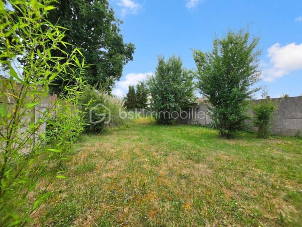 Maison de plain pied 5 pièces sous-sol 100m² terrain 500m²