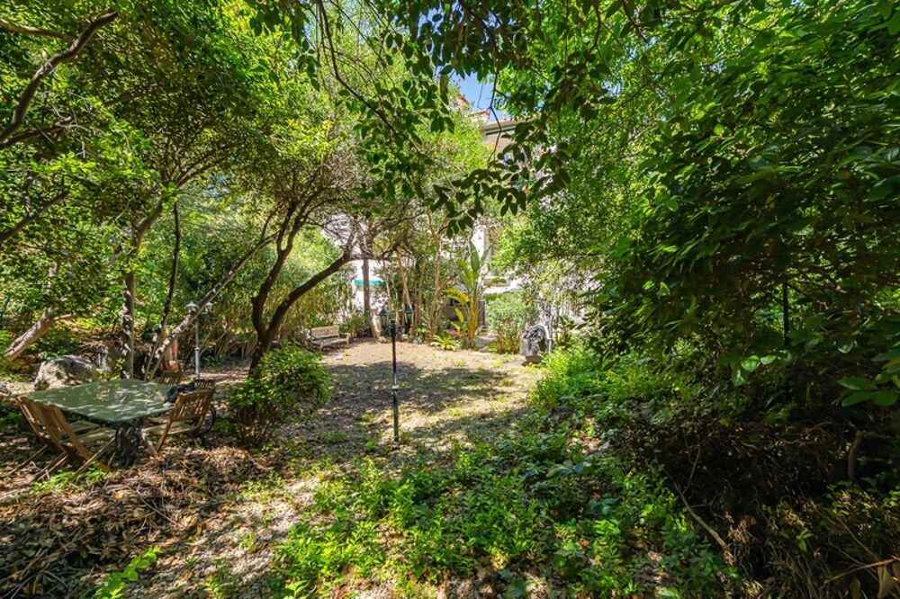 Appartement à vendre 3/4 pièces MARSEILLE 8EME arrondissement. Carré d'Or. Jardin, terrasse, balcon, cave, garage