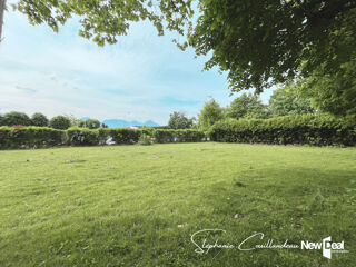  Terrain à vendre 737 m²