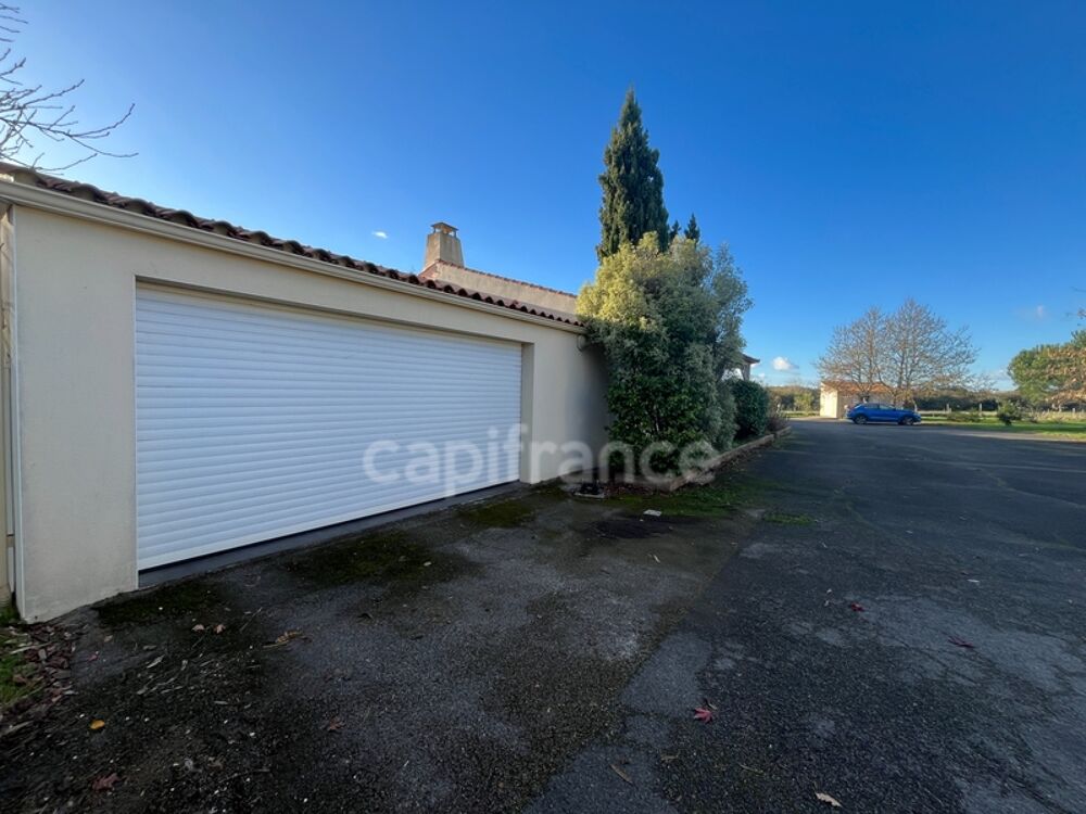  vendre  Proprit/chteau Les Sables-d'Olonne (85100)