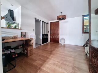  Appartement à louer 4 pièces 117 m²