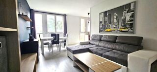  Appartement à louer 3 pièces 55 m²