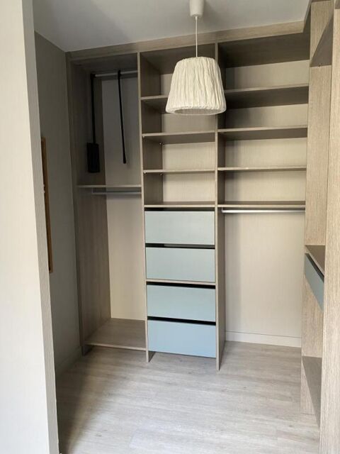  Appartement  louer 2 pices 83 m