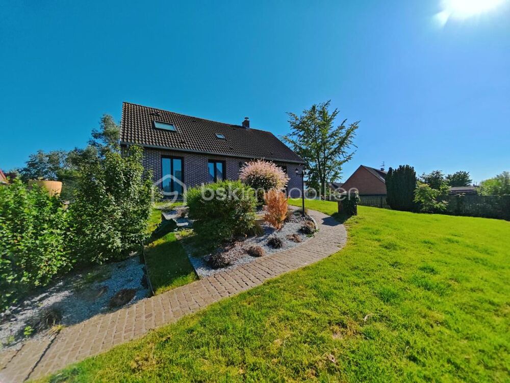 MAISON INDIVIDUELLE / SEMI PLAIN-PIED /5 CHAMBRES / TERRAIN 751 M2 / GRAND SOUS-SOL / GARAGE /JARDIN / TOP SECTEUR EN IMPASSE