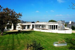  Maison � vendre 8 pi�ces 260 m�